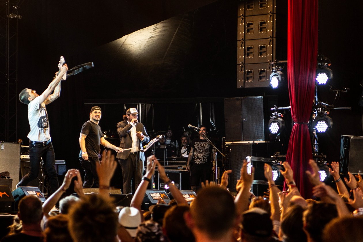 Eminem, Nine Inch Nails u.v.a. beim großen dänischen Festival. – Gitarre irgendwer?