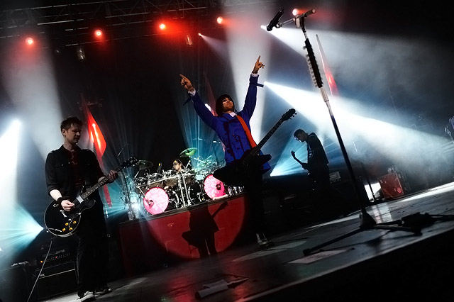 30 Seconds To Mars – Jared Leto rockt für den Planeten. – 