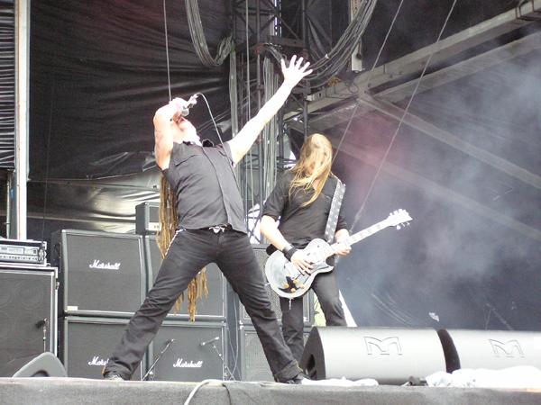 Amorphis – Sind auf Platte meist spannender, als auf der Bühne. – 