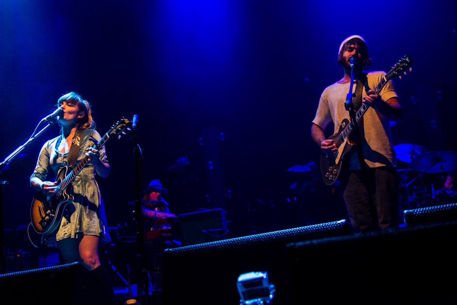 Angus & Julia Stone – Zwei Aussies in der Domstadt. – Julia und Angus.