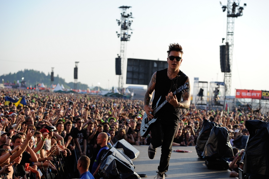 Avenged Sevenfold – Hail To The King Of The Ring! – Synyster Gates