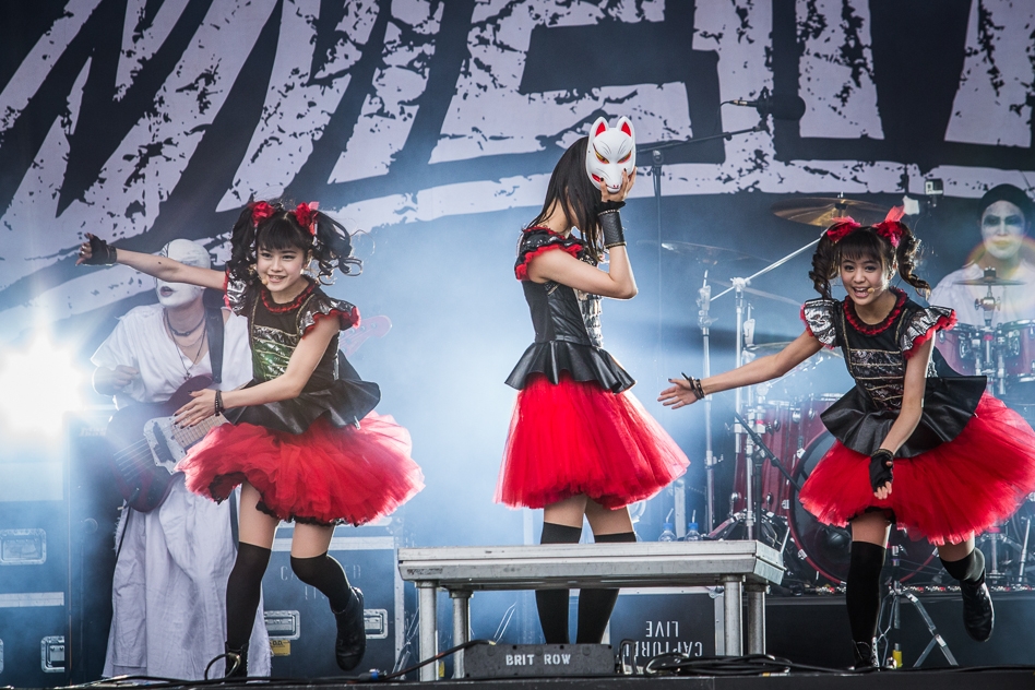 Babymetal – Voller Einsatz on stage: Metal à la Japan. – Drei Mädels aus Nippon.