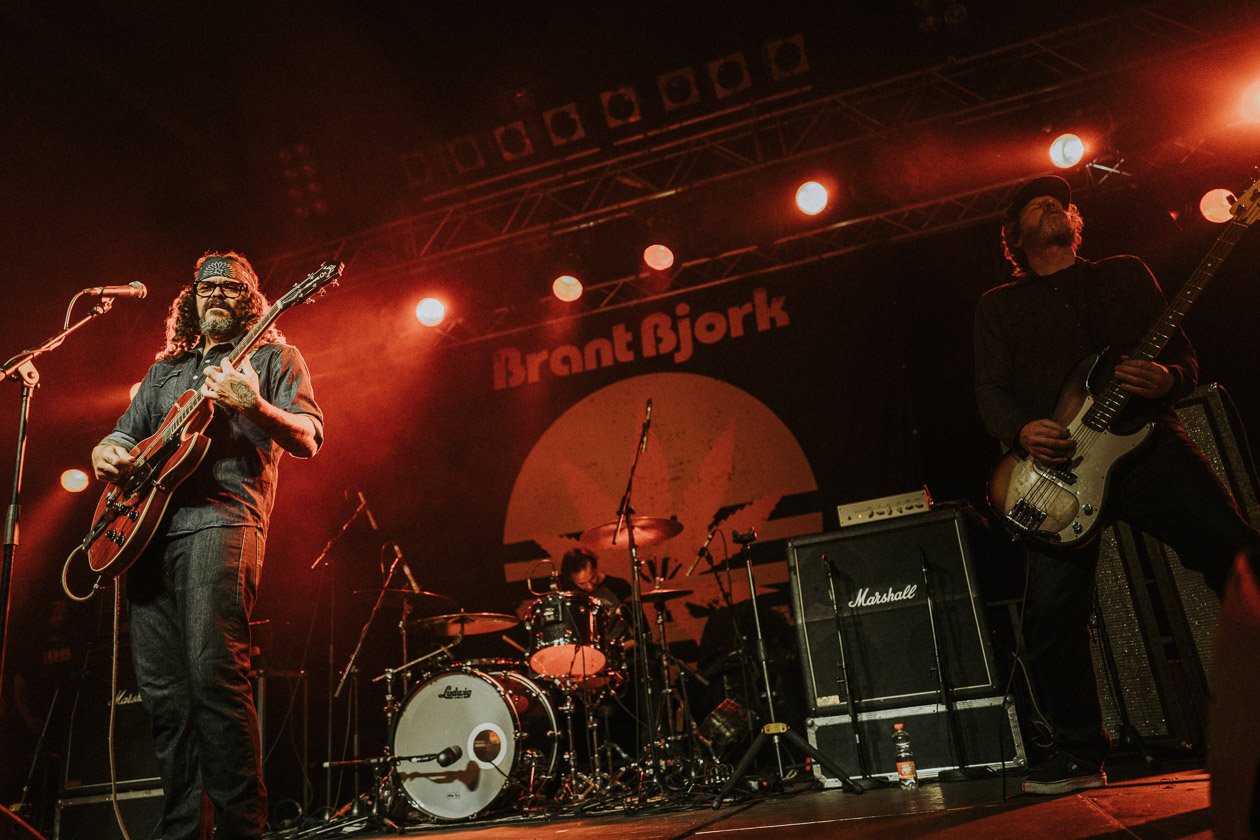 Brant Bjork – Brant und Band.