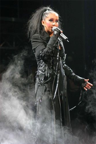 Christina Aguilera posiert (Pressefotos). – X-Tina in concert Teil 1