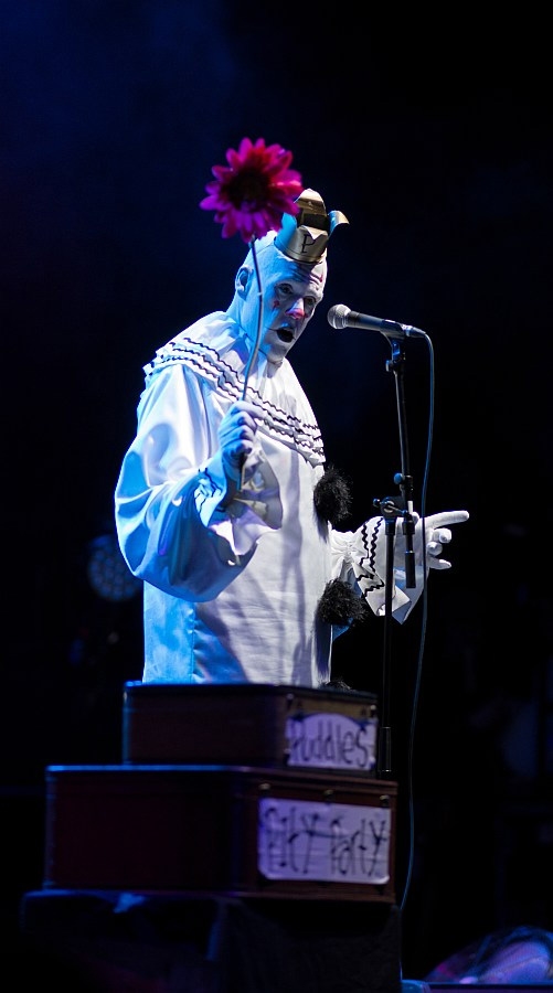 Eels – Nee, nee, der Supportact Puddles Pity Party!