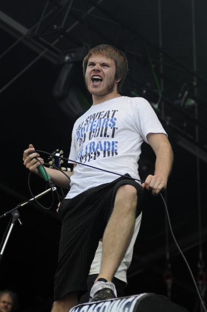 Enter Shikari – Harte Riffs und Keyboards am helllichten Nachmittag! – 