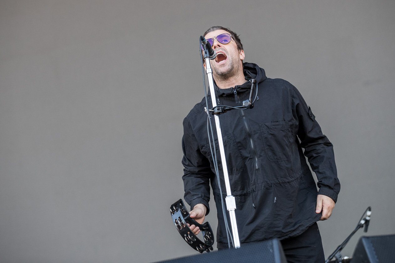 Casper, SXTN, Kraftwerk, Liam Gallagher, K.I.Z., David Guetta, The Weeknd etc. live im Berliner Olympiapark. – Gut in Form: Liam Gallagher.