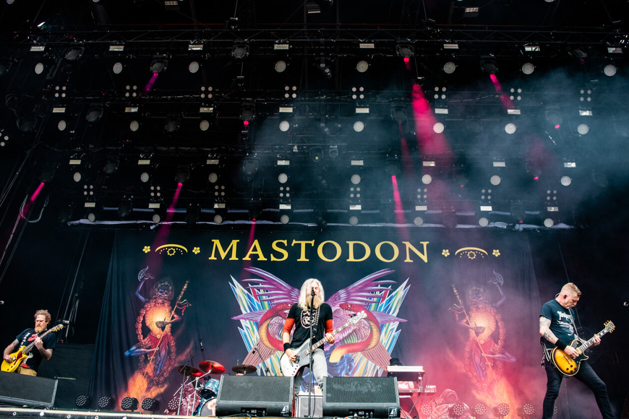 Endlich wieder! 75.000 Fans rockten mit Beatsteaks, Mastodon, Weezer, Bullet For My Valentine, Måneskin - und natürlich Scooter. – Mastodon.