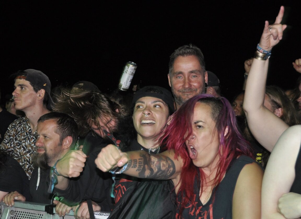 Düster, düster, am düstersten: Mayhem, Cannibal Corpse, Dismember, Alcest, Dark Funeral u.a. beim Extreme Metal-Festival in Thüringen. – Die Crowd von Cannibal Corpse.