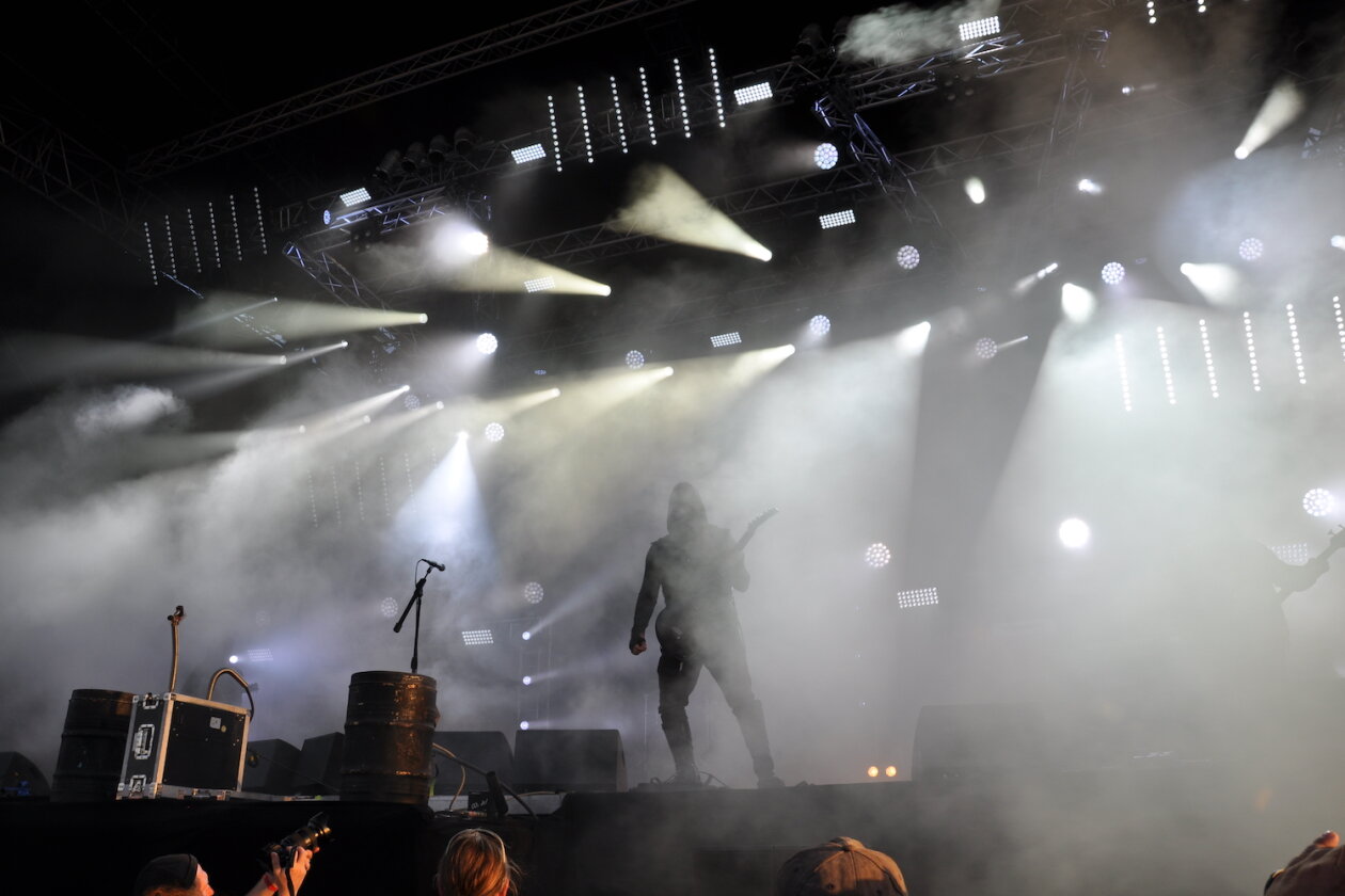 Düster, düster, am düstersten: Mayhem, Cannibal Corpse, Dismember, Alcest, Dark Funeral u.a. beim Extreme Metal-Festival in Thüringen. – Uada.