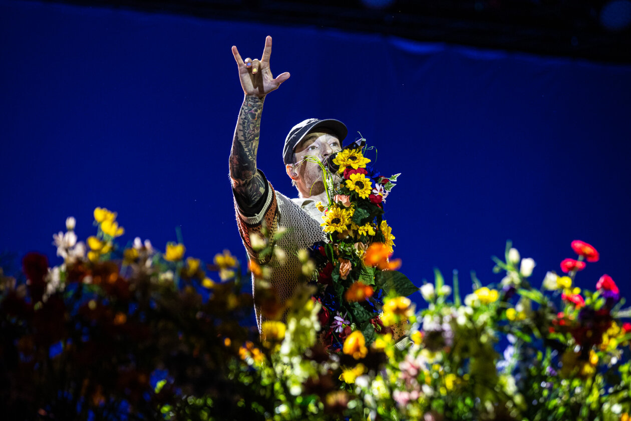 Das Comeback nach Corona featuring Volbeat, Casper, Korn, Beatsteaks, Deftones, Måneskin u.v.a. – Casper in der Blumenwiese.