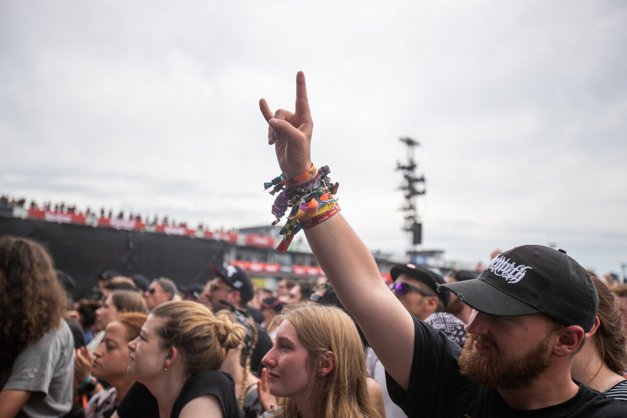 Das Comeback nach Corona featuring Volbeat, Casper, Korn, Beatsteaks, Deftones, Måneskin u.v.a. – Raise those horns!