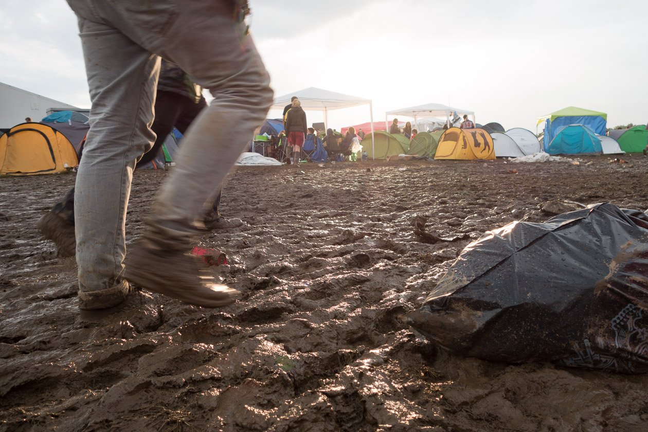 Der Festivalsamstag in der Vulkaneifel. – Durch kam man so ...