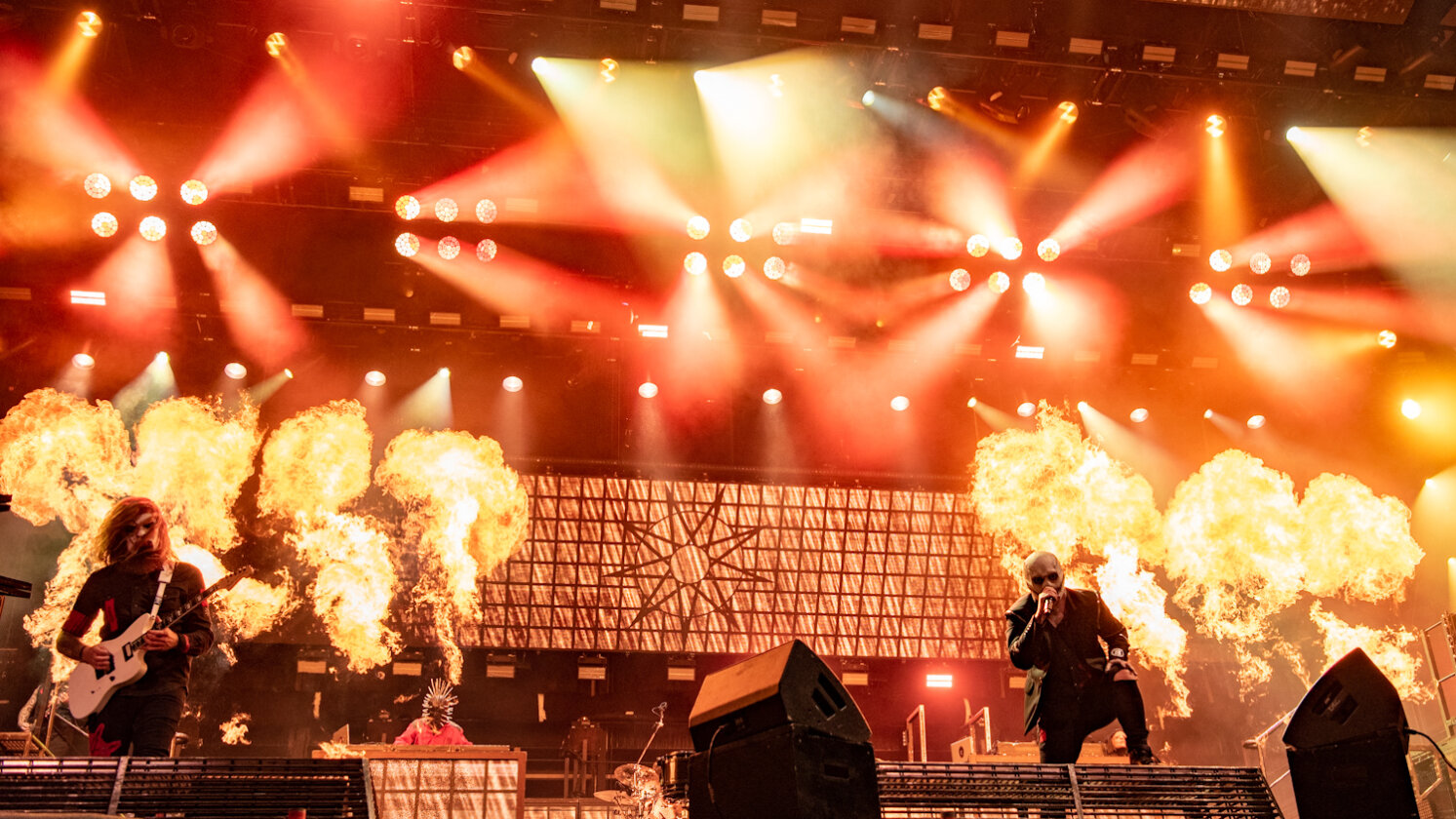 Keine Gnade auch am Wochenende: Slipknot, In Extremo, Clutch, Lacuna Coil, Behemoth live. – Fire!