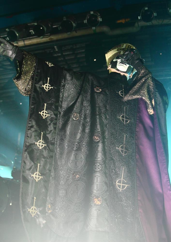 Ghost – Papa Emeritus III. und seine Ghoule zu Gast im ausverkauften Münchener Backstage. – Papa Emeritus III.