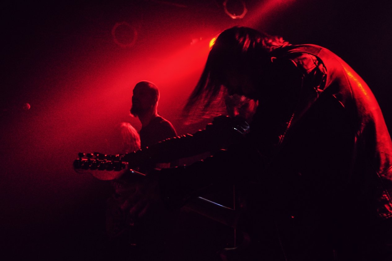 Grave Pleasures – Joy Through Death – die Post-Punk-Durchstarter live. – Party in the dark.