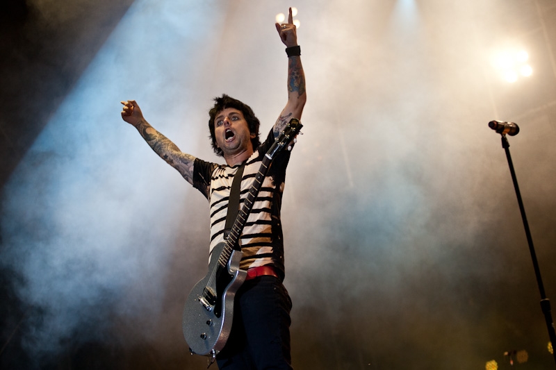 Green Day – Billie Joe Armstrong und Co. rocken die Meute bei jeder Temperatur. – Billie.