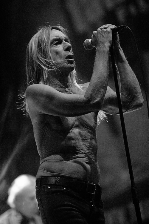 Iggy Pop – Iggy & The Stooges live 2011 – Iggy & The Stooges rocken das Taubertal.