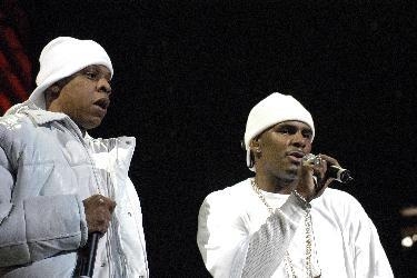 Jay-Z rockte bei seiner letzten Show überhaupt den New Yorker Madison Square Garden. Und alle waren gekommen. – The Men In White: Jay-Z und R. Kelly.