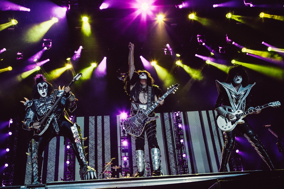 Kiss – Headliner bei der Erstauflage des Festivals. – On stage.