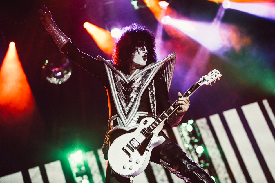 Kiss – Headliner bei der Erstauflage des Festivals. – Tommy Thayer.