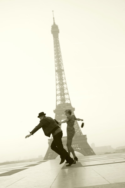 Romantisch wie nie: Klee in Paris. – Eiffelturm