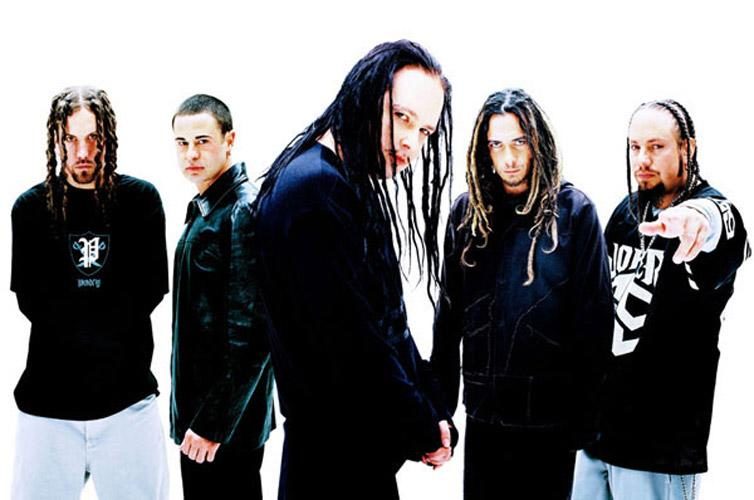Korn – Die Band mit dem unverwechselbar bösen Sound vor der Kamera – 