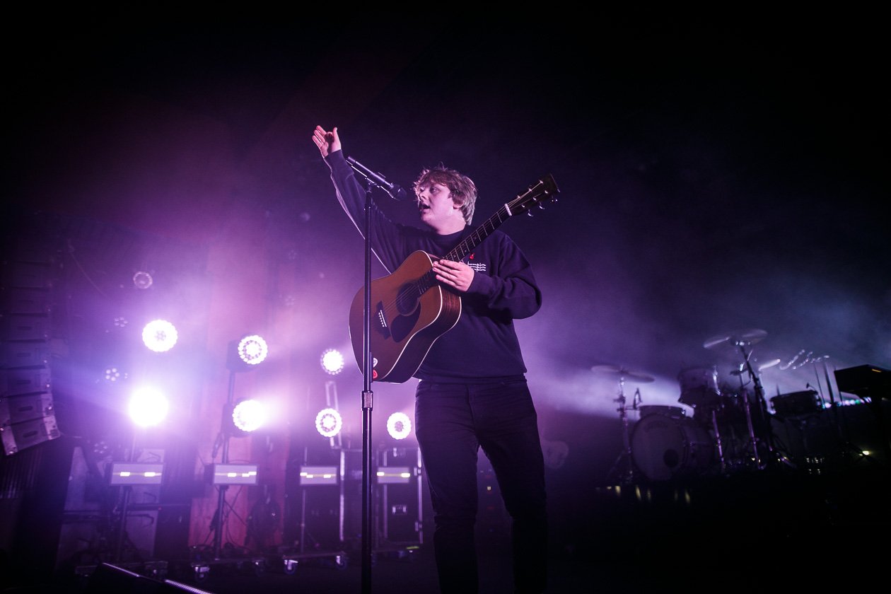 Der schottische Singer/Songwriter auf Deutschland-Besuch. – Lewis Capaldi.