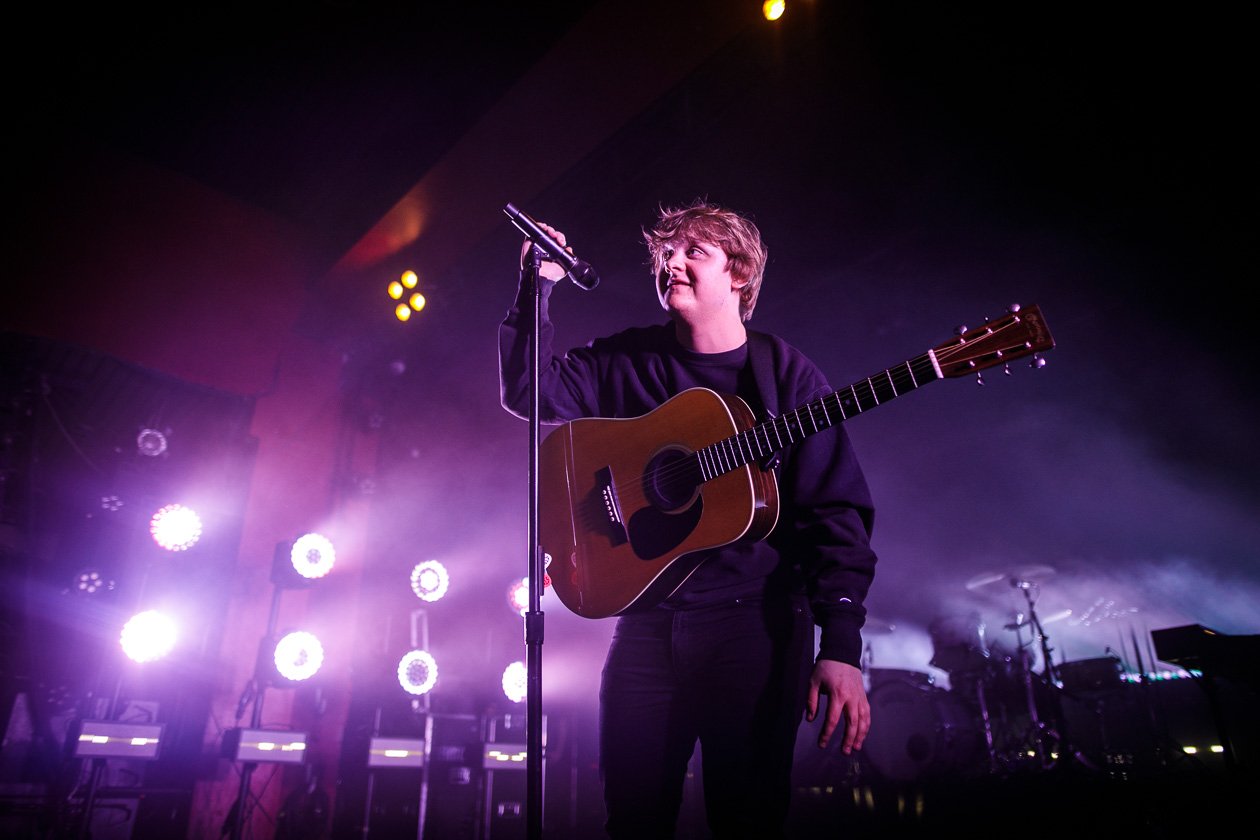 Der schottische Singer/Songwriter auf Deutschland-Besuch. – Lewis Capaldi.