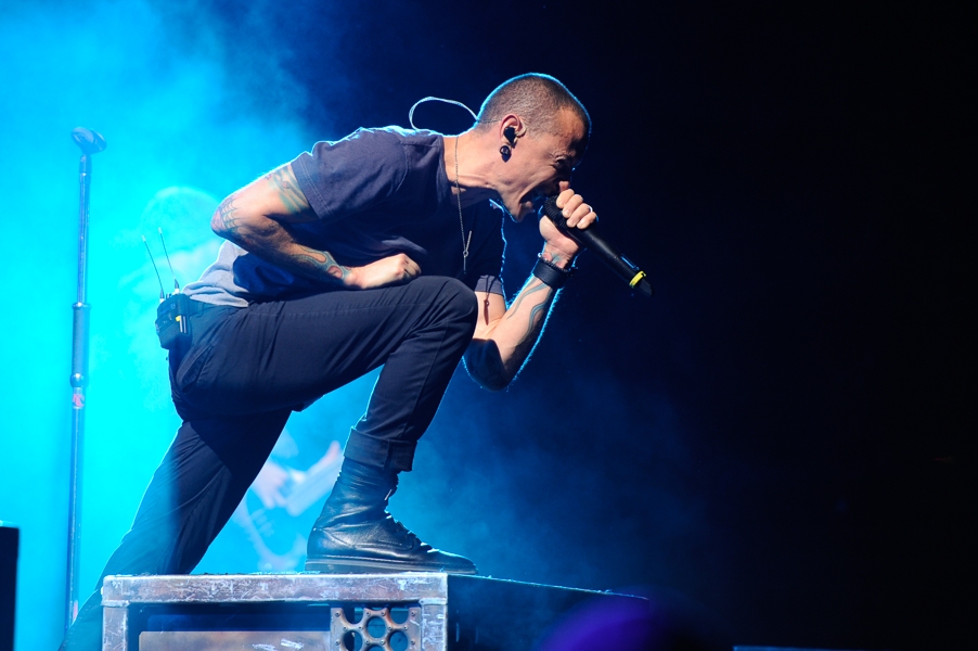Linkin Park zerlegen ein letztes Mal den Nürburgring. – Chester Bennington