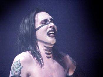 Im Januar 2001 suchte Marilyn Manson Hamburg heim. – 