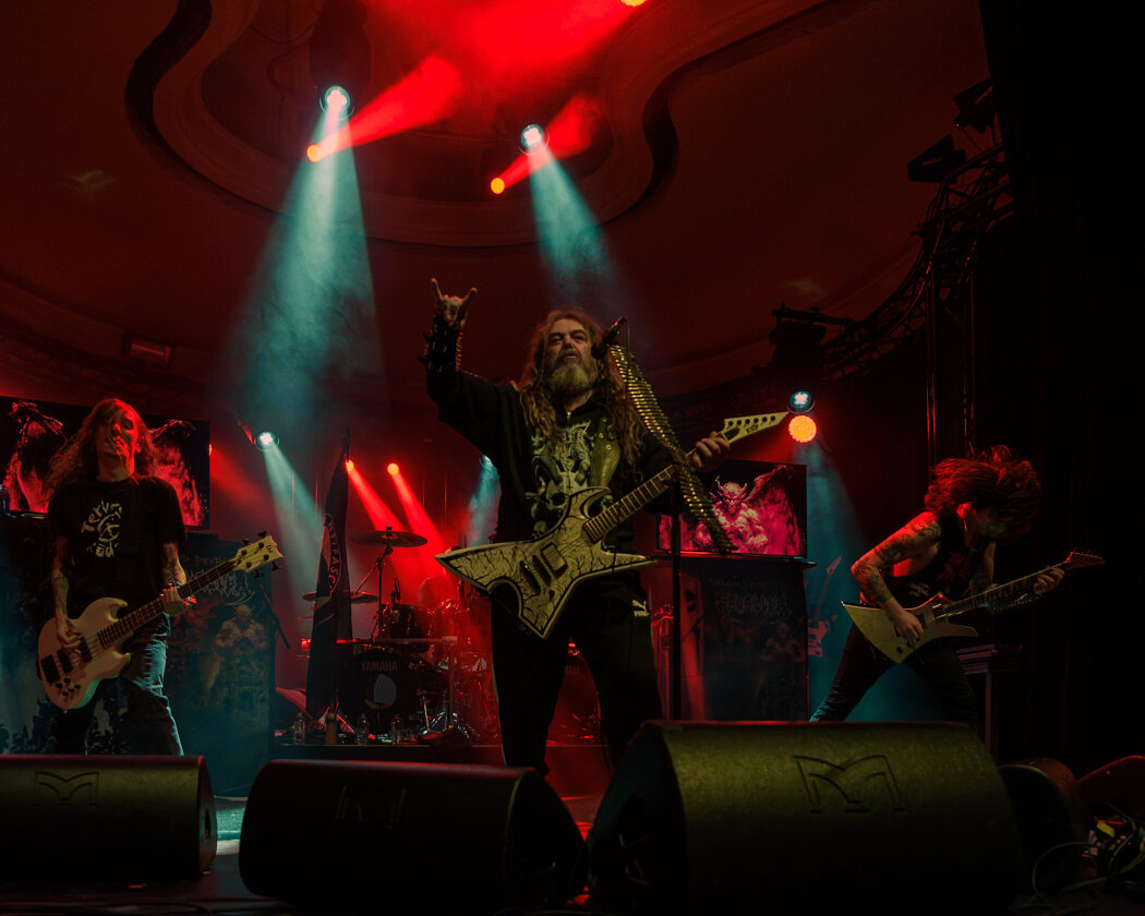 Max & Igor Cavalera – Die beiden Metal-Legenden Max und Igor Cavalera bringen frühes Sepultura-Material auf die Bühne. – Cavalera.