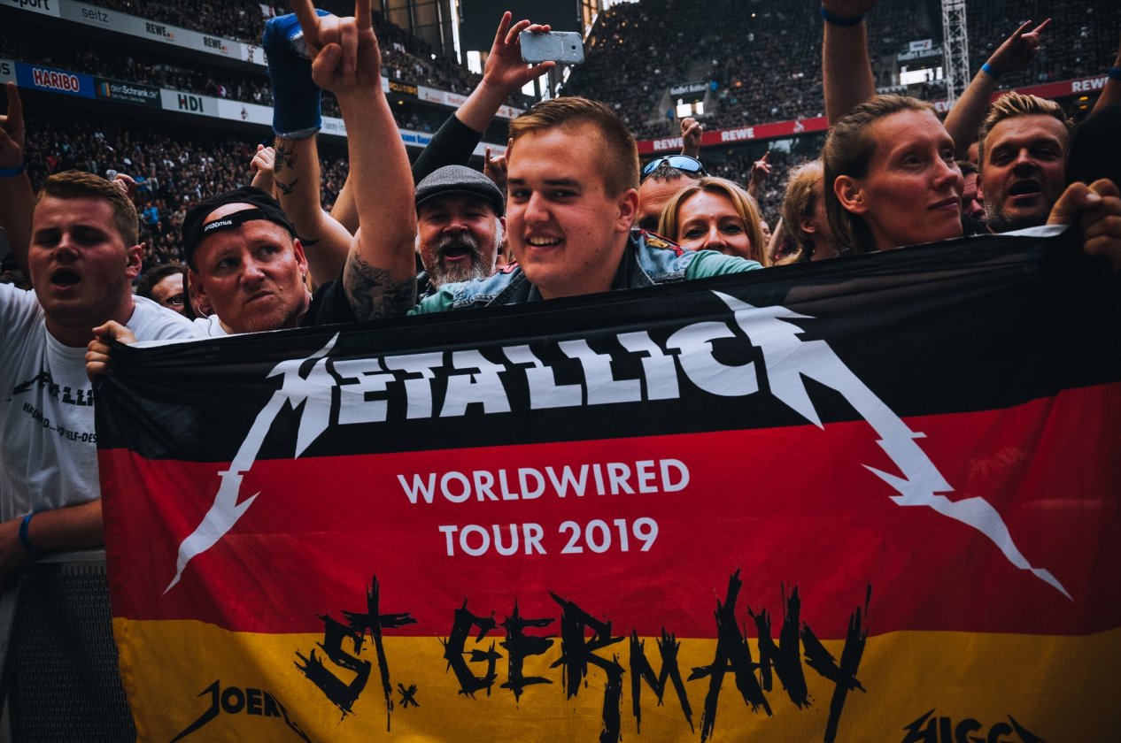 Metallica – Europe Awakens! Papa Het and Friends live in Köln. – St. Germany.