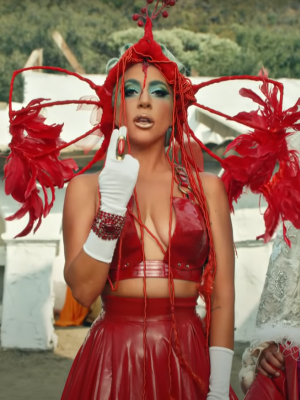 Lady Gaga: Buntes Video zu 