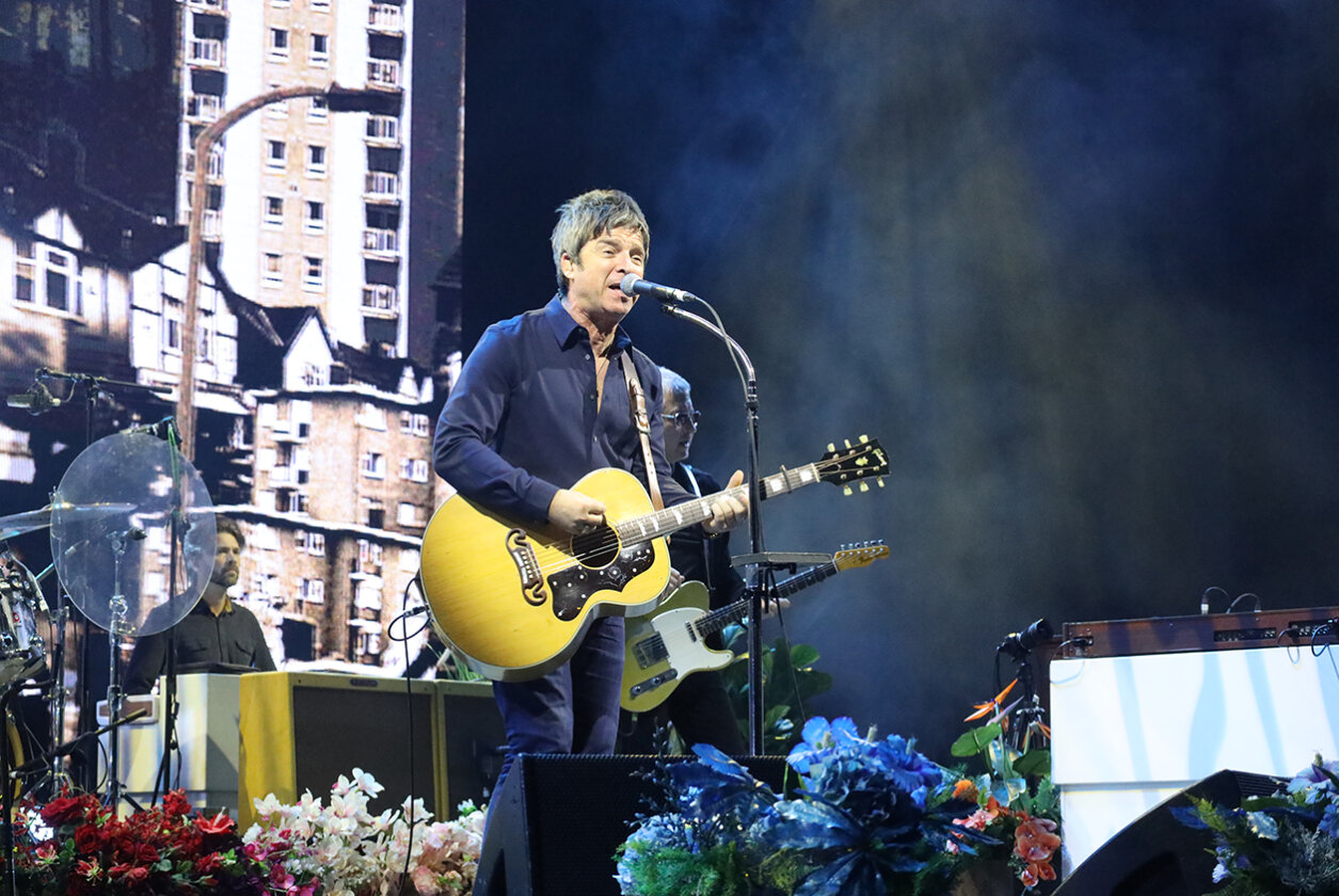 Noel Gallagher's High Flying Birds – Der sympathische Grummler aus Manchester beim exklusiven Deutschlandgig. – Noel Gallagher from The Block.