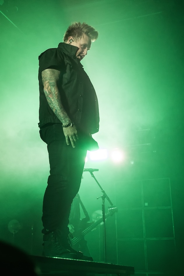 Papa Roach – On stage mit In Flames. – Jacoby Shaddix in der C-Halle.