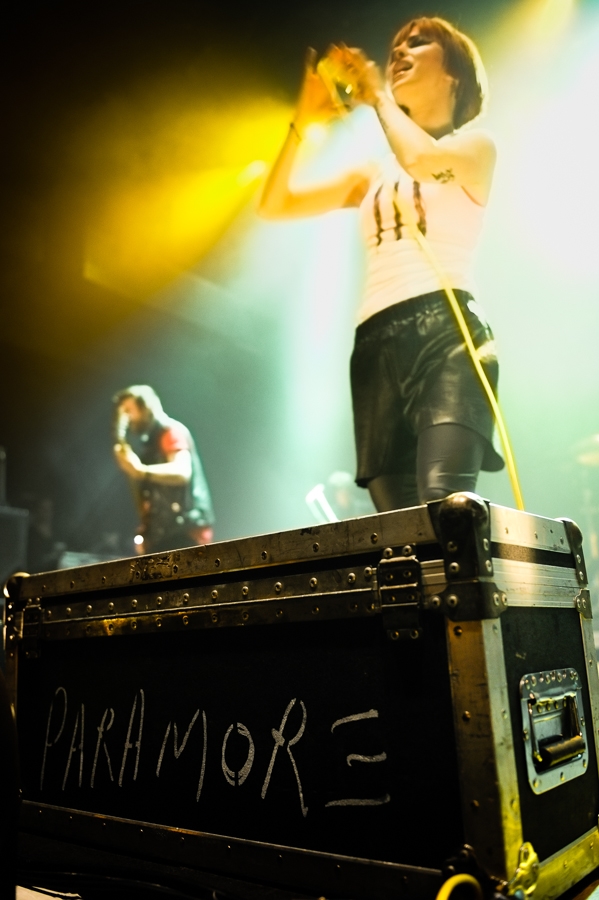 Paramore – Punkpop-Singalongs mit Hayleys Crew. – 