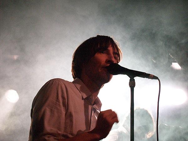 Phoenix – Die Franzosen rocken das schnucklige Abart - und 400 Fans gehen ab! – 