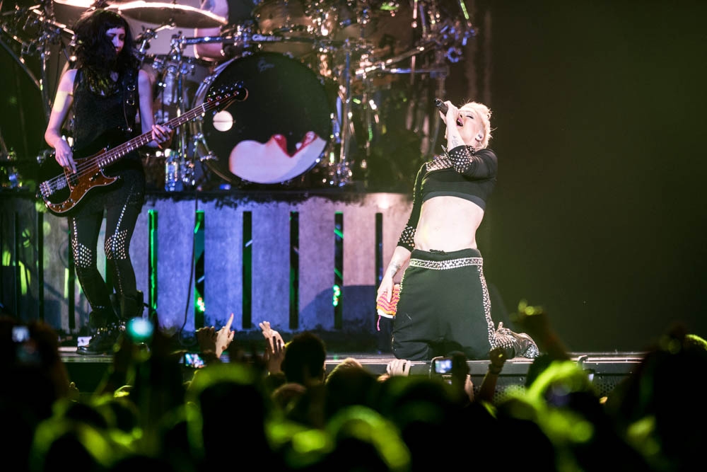 Pink live im ISS Dome. – Pink live im ISS Dome Düsseldorf.