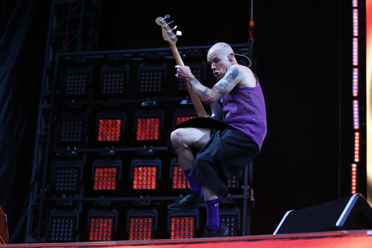 Red Hot Chili Peppers – Flea ...