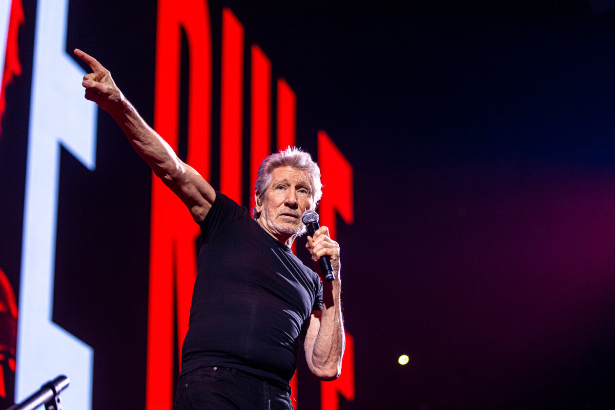 Roger Waters – Roger Waters.