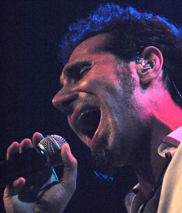 Der System Of A Down-Sänger live im E-Werk. – Serj Tankian im E-Werk Köln