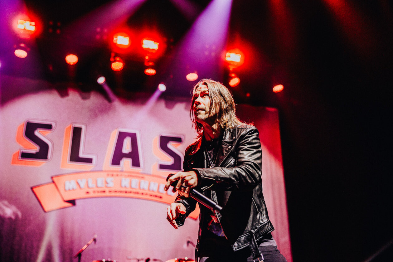 Slash – Der Guns N' Roses-Gitarrist mit Myles Kennedy und The Conspirators on tour. Im Doppelpack mit Mammoth WVH. – Myles Kennedy.