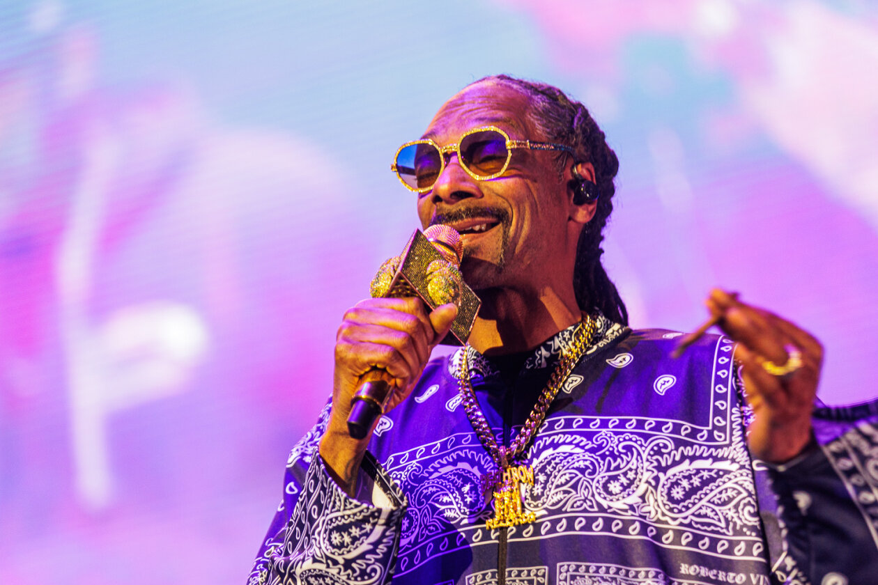 Snoop Dogg – Snoop Dogg.