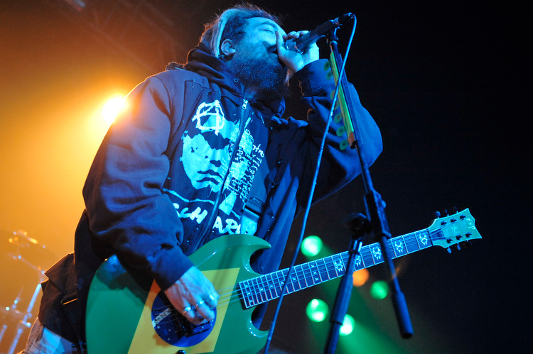 Soulfly – Bang your head to this! Max Cavalera in Rage. – Bang your head.