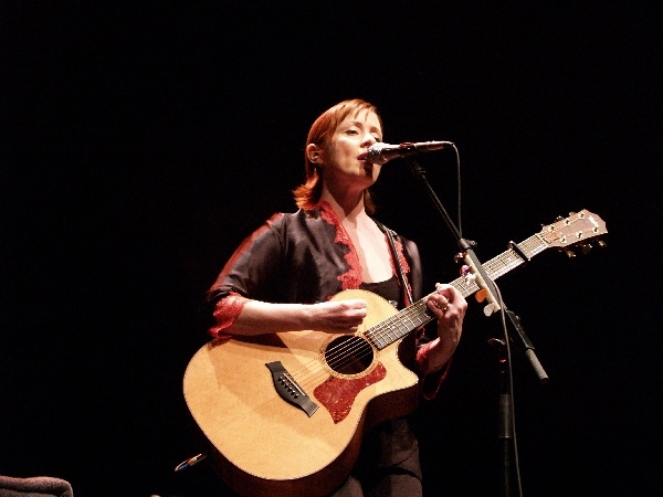 Suzanne Vega live im Theaterhaus in Stuttgart. – 