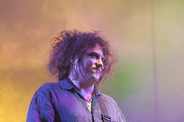 Neues Album, neue Festivaltour: The Cure begeistern in Neuhausen Ob Eck. – Wake up in the dark