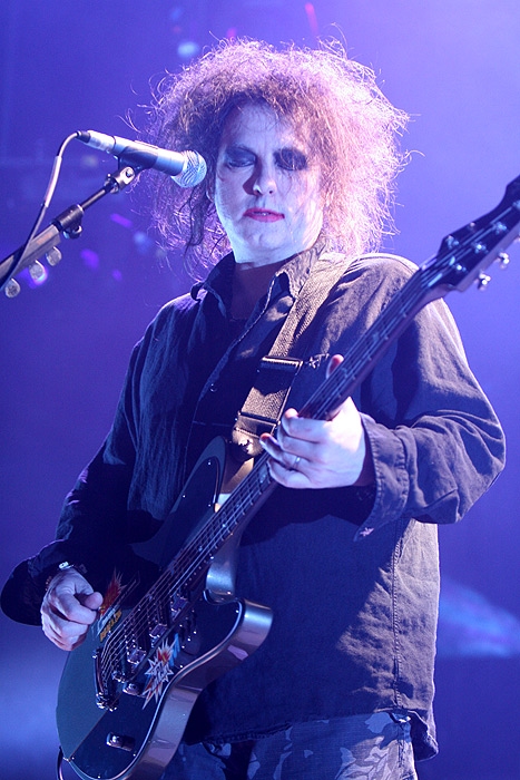 The Cure – Vergöttert wie eh und je: Robert Smith und Co. 2008 live in München. – 