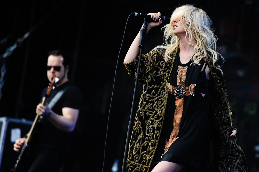 Frontgirl Taylor Momsen und Band in full effect. – The Pretty Reckless