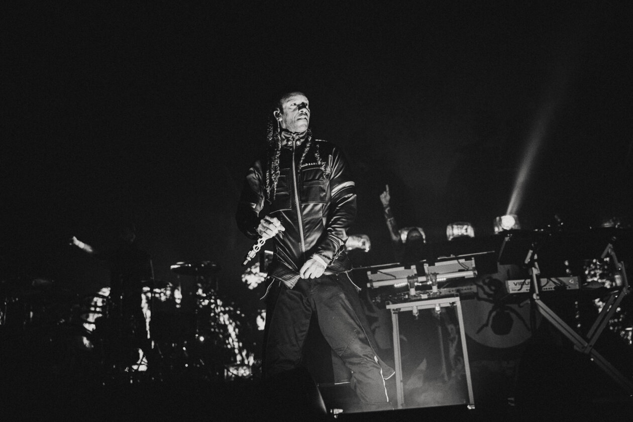Bass-Attacke aus Großbritannien: Liam Howlett, Maxim und Band live. – The Prodigy.